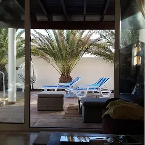 Lena Villa