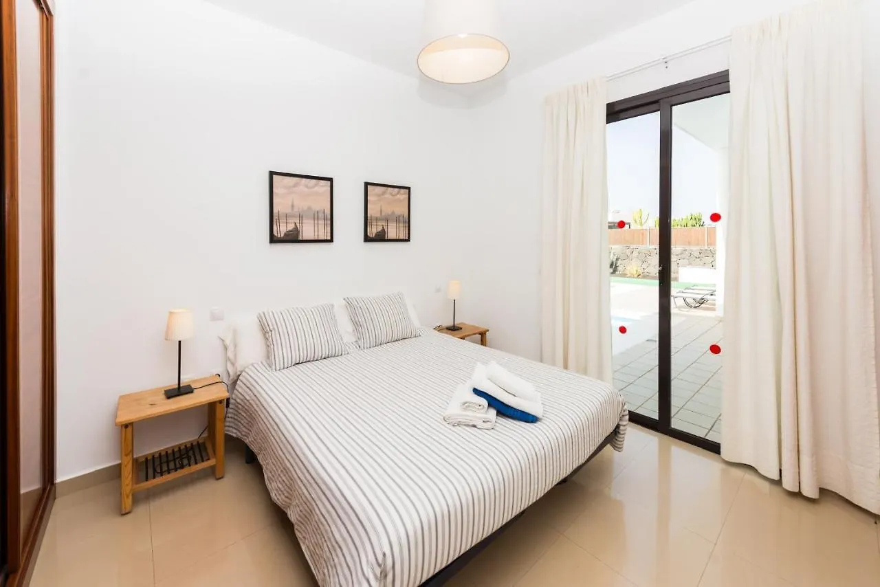 Villa Aurora Playa Blanca  Spain